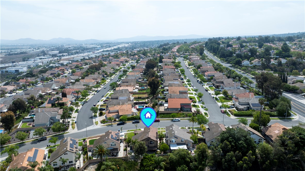 902 Highland View Drive