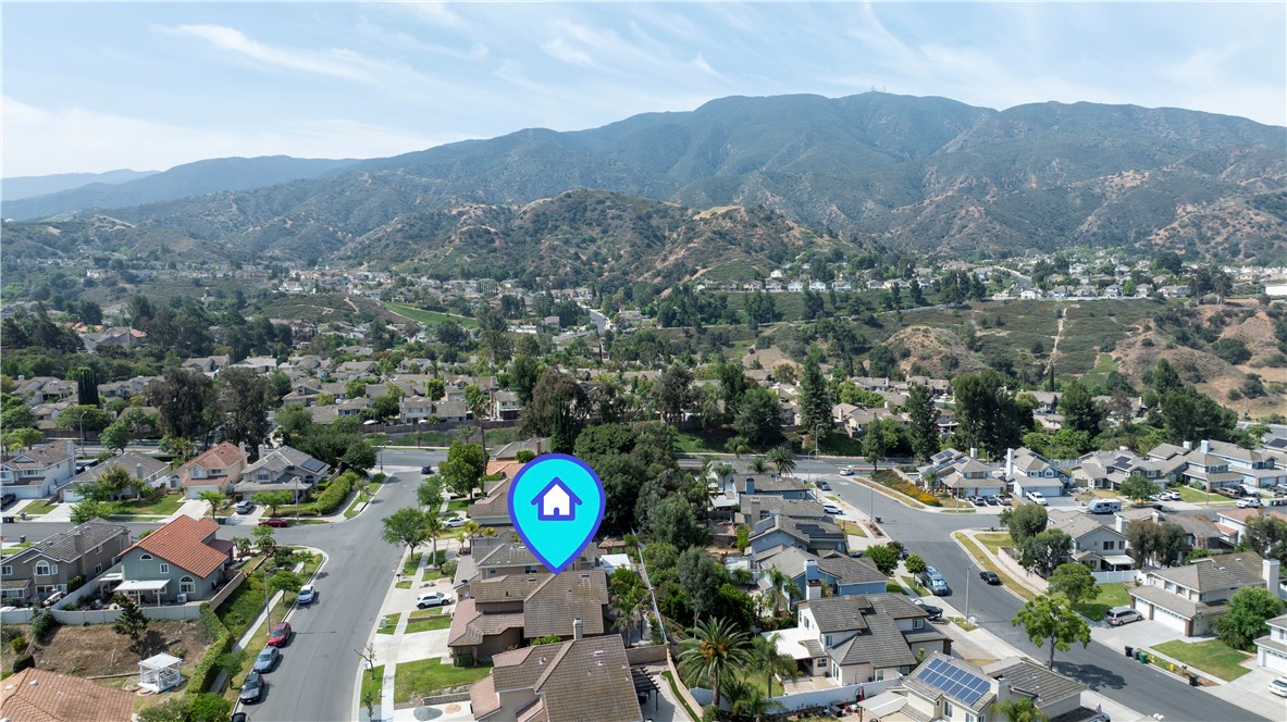 902 Highland View Drive