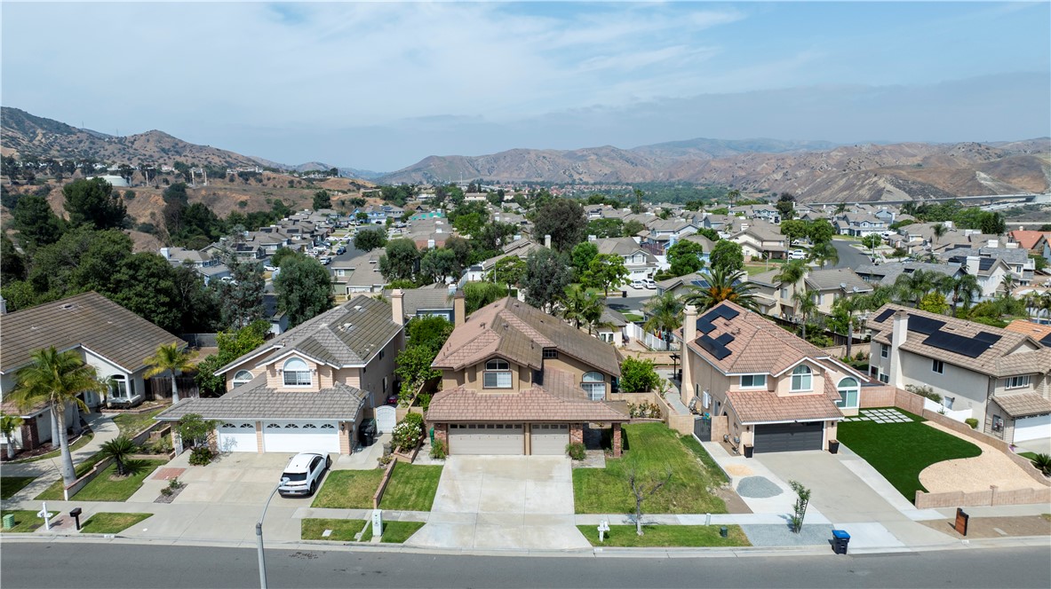 902 Highland View Drive