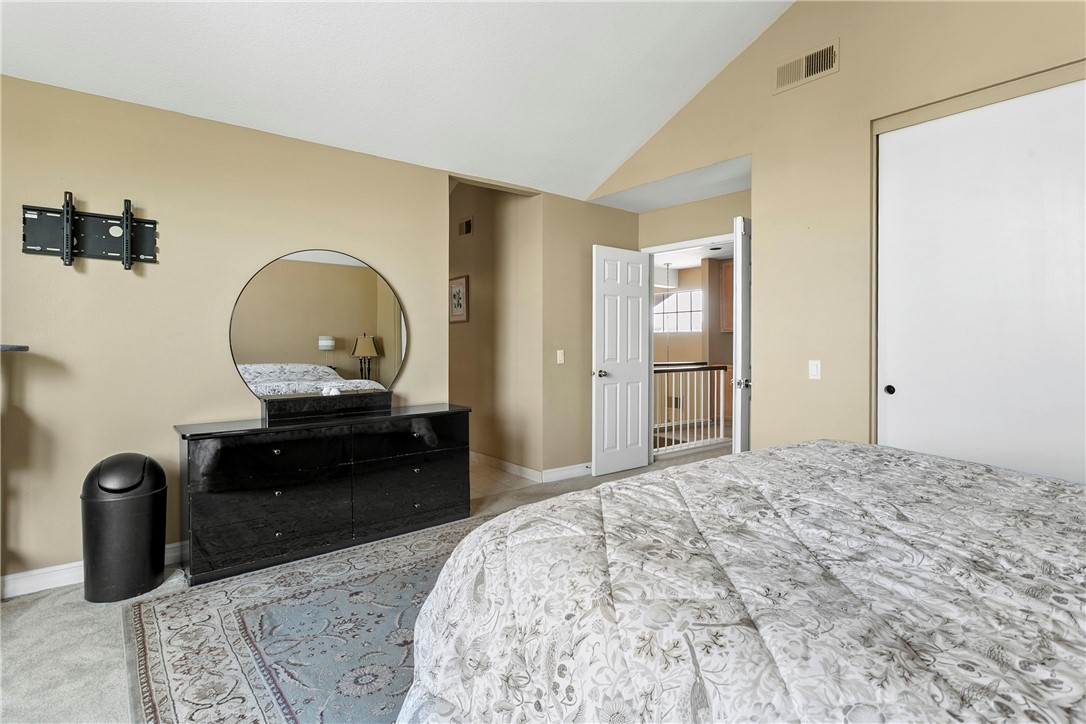 902 Highland View Drive