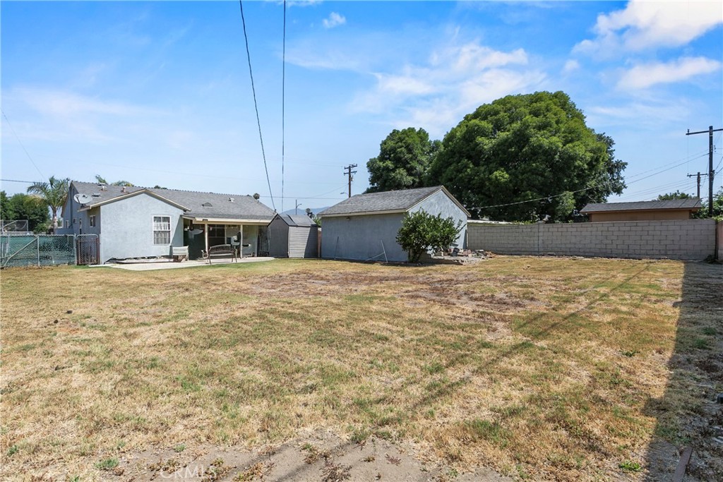 1932 S Orange Avenue