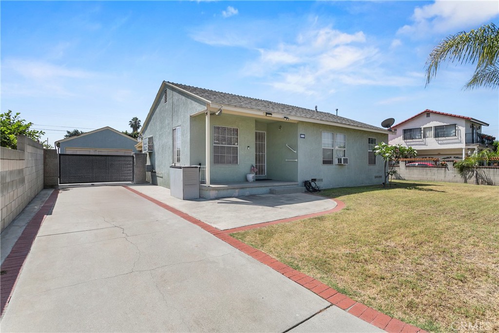 1932 S Orange Avenue