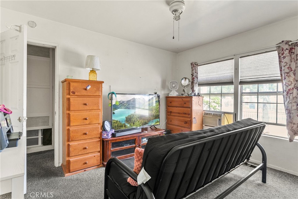 1932 S Orange Avenue