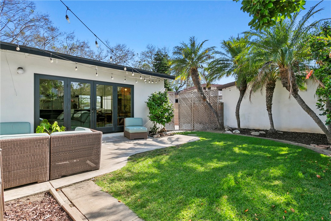 1625 W Santa Clara Avenue