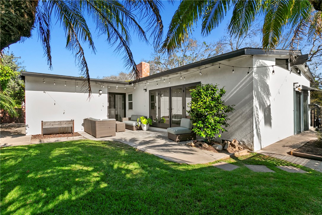 1625 W Santa Clara Avenue