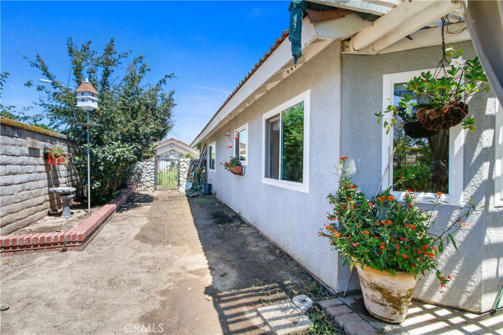 1500 Larsen Lane