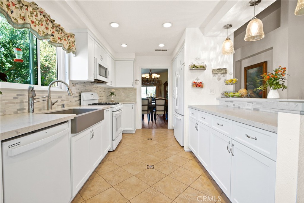 1500 Larsen Lane