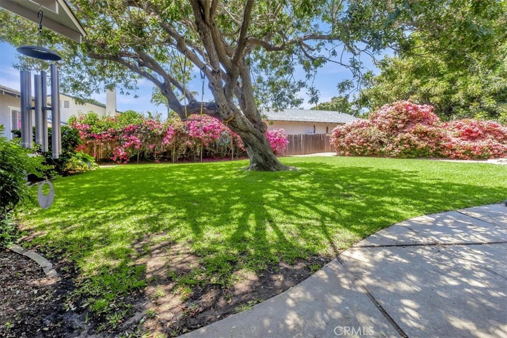11111 Magda Lane