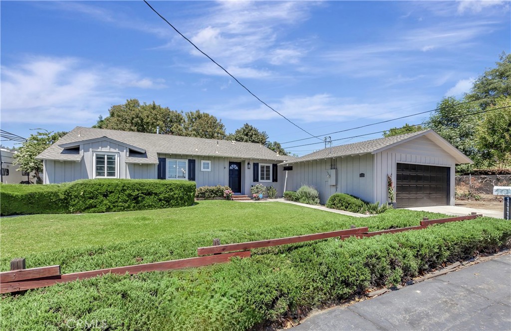 11111 Magda Lane