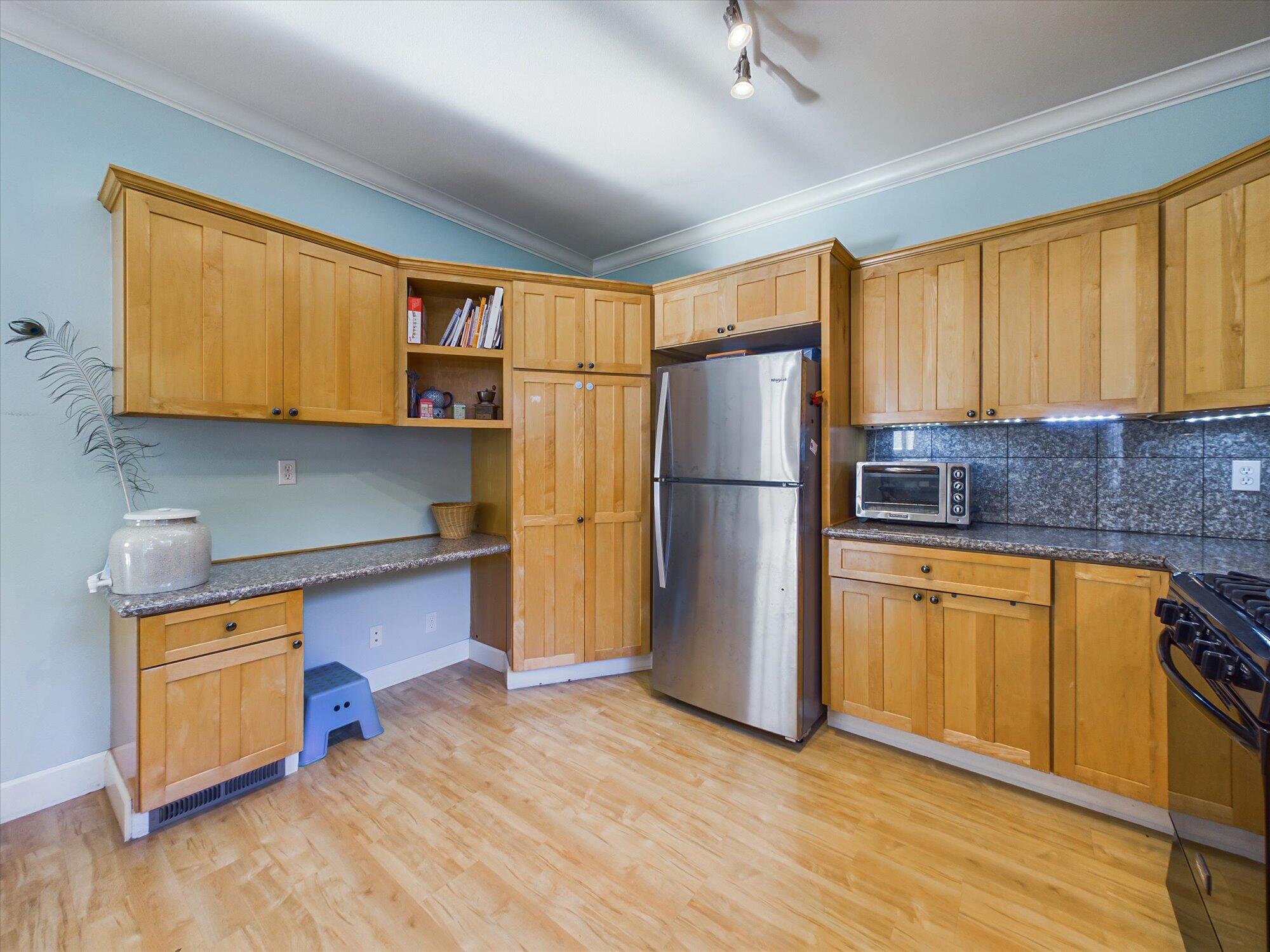 2070 Buru Place