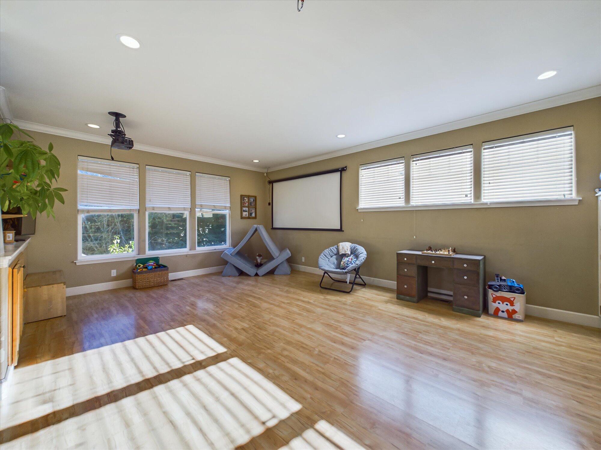 2070 Buru Place