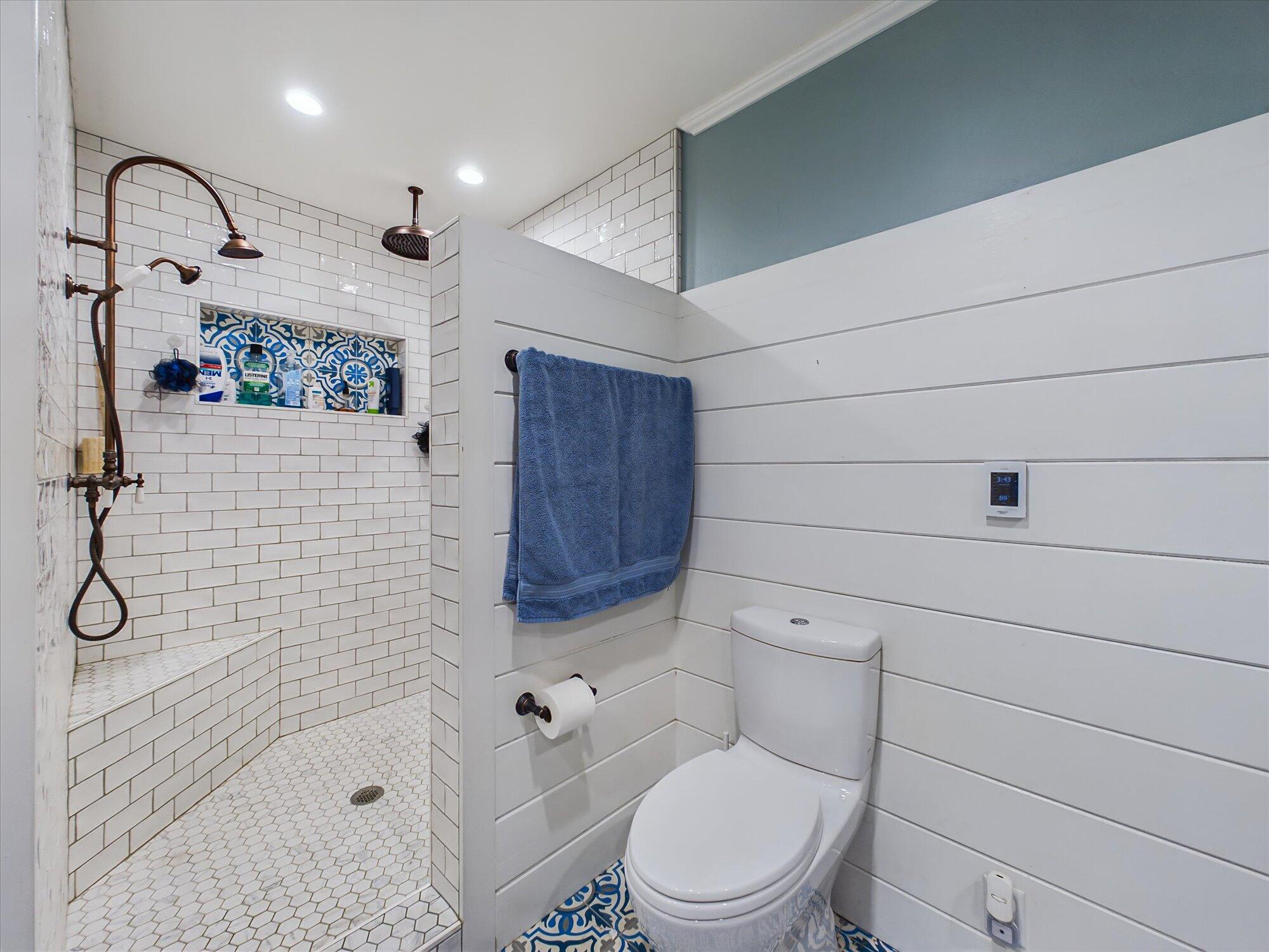 6787 Clover Lane
