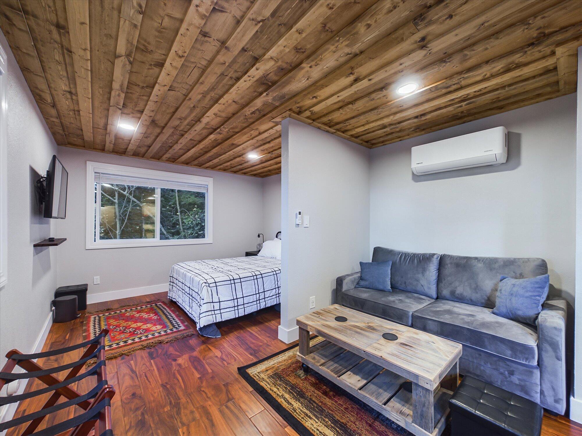 6787 Clover Lane