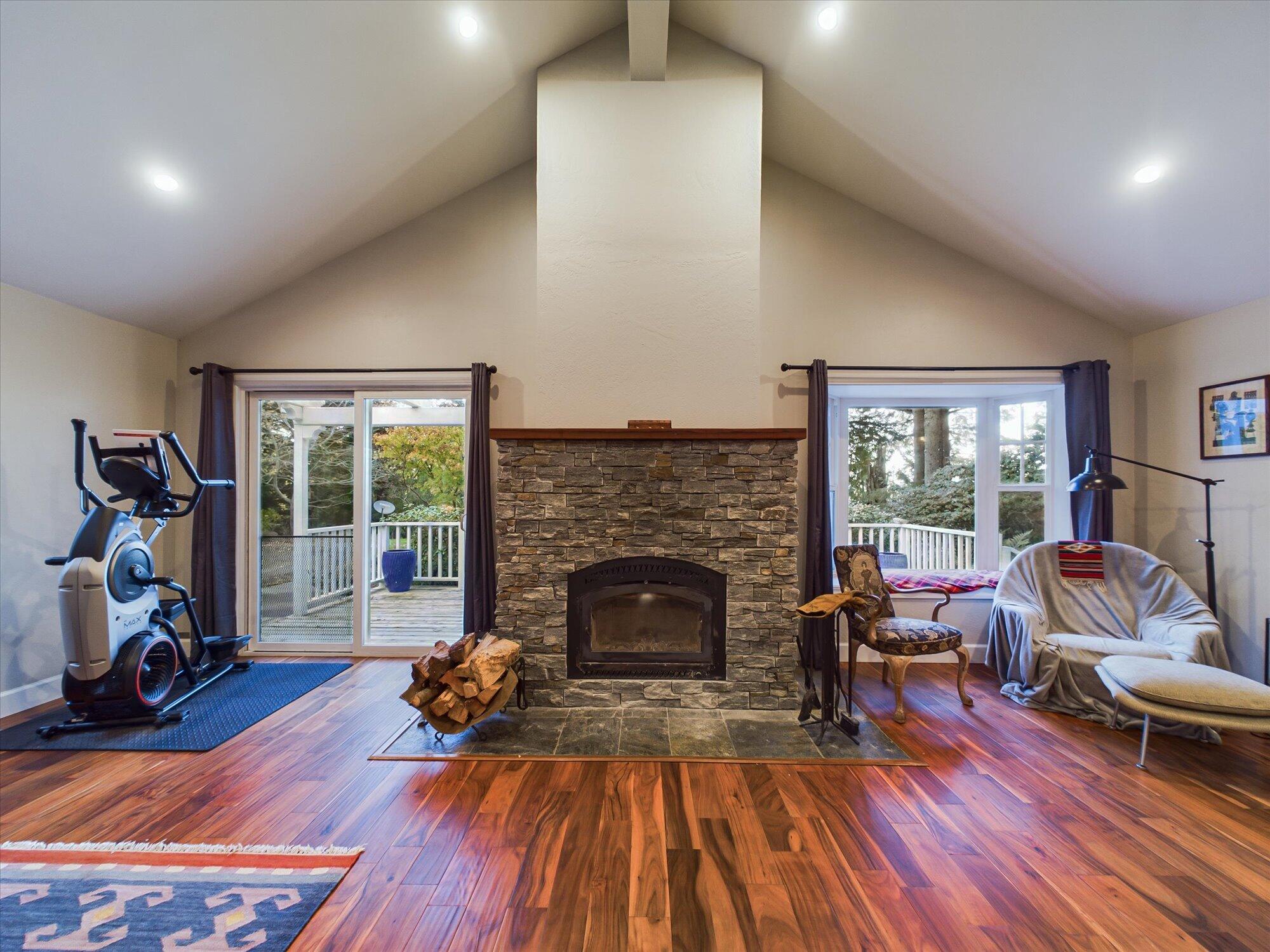 6787 Clover Lane