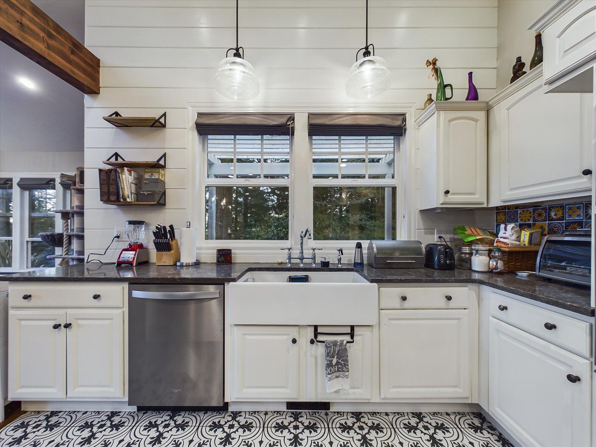 6787 Clover Lane