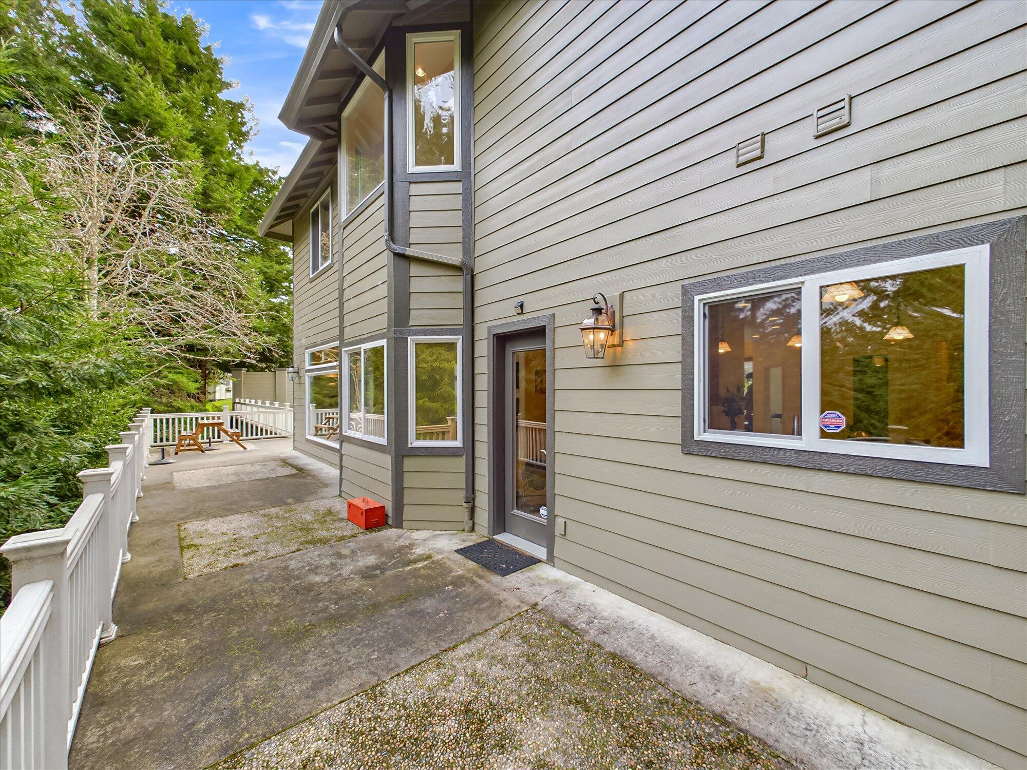 4763 Dickson Drive