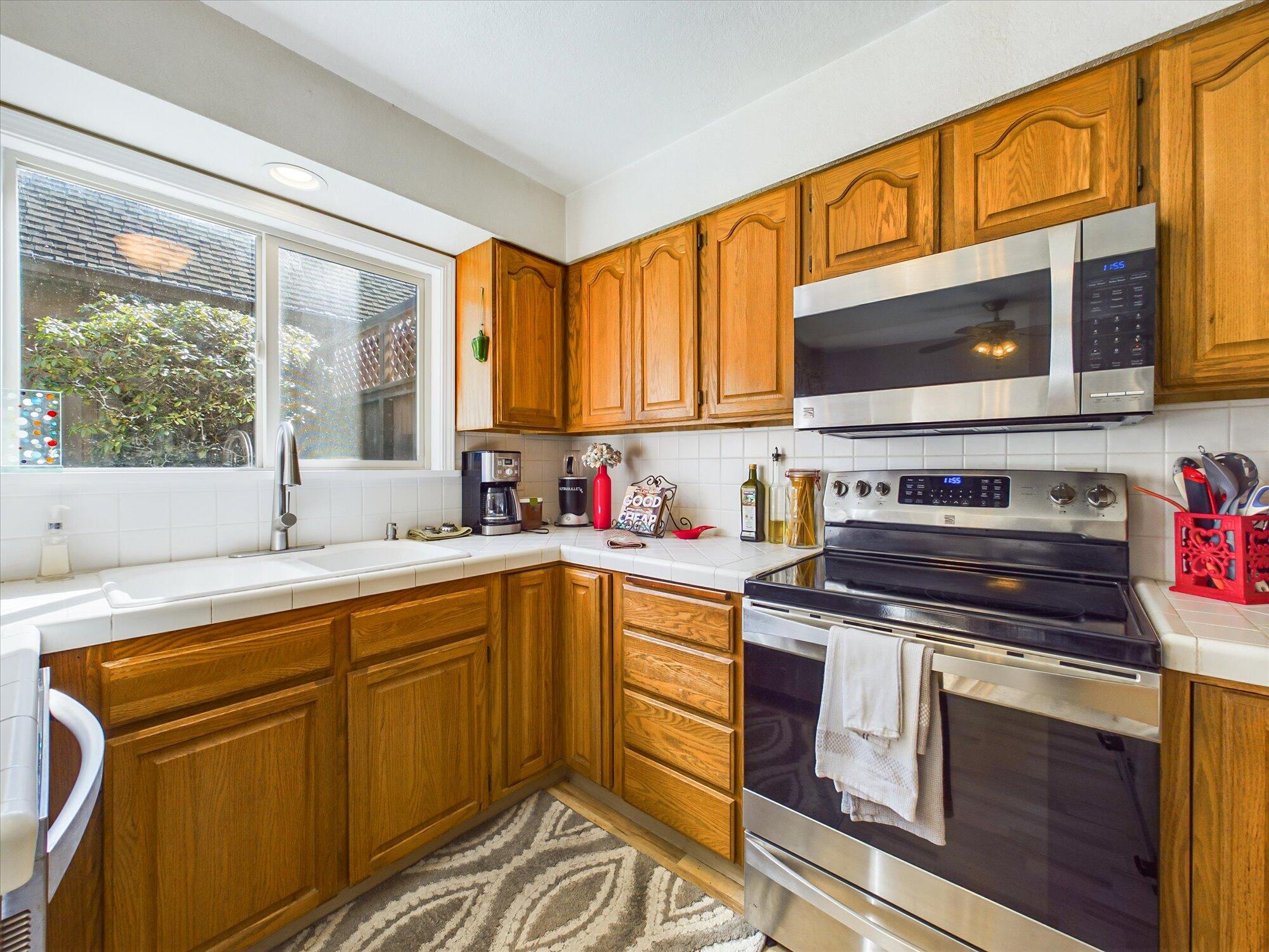 931 Hill #7 Street