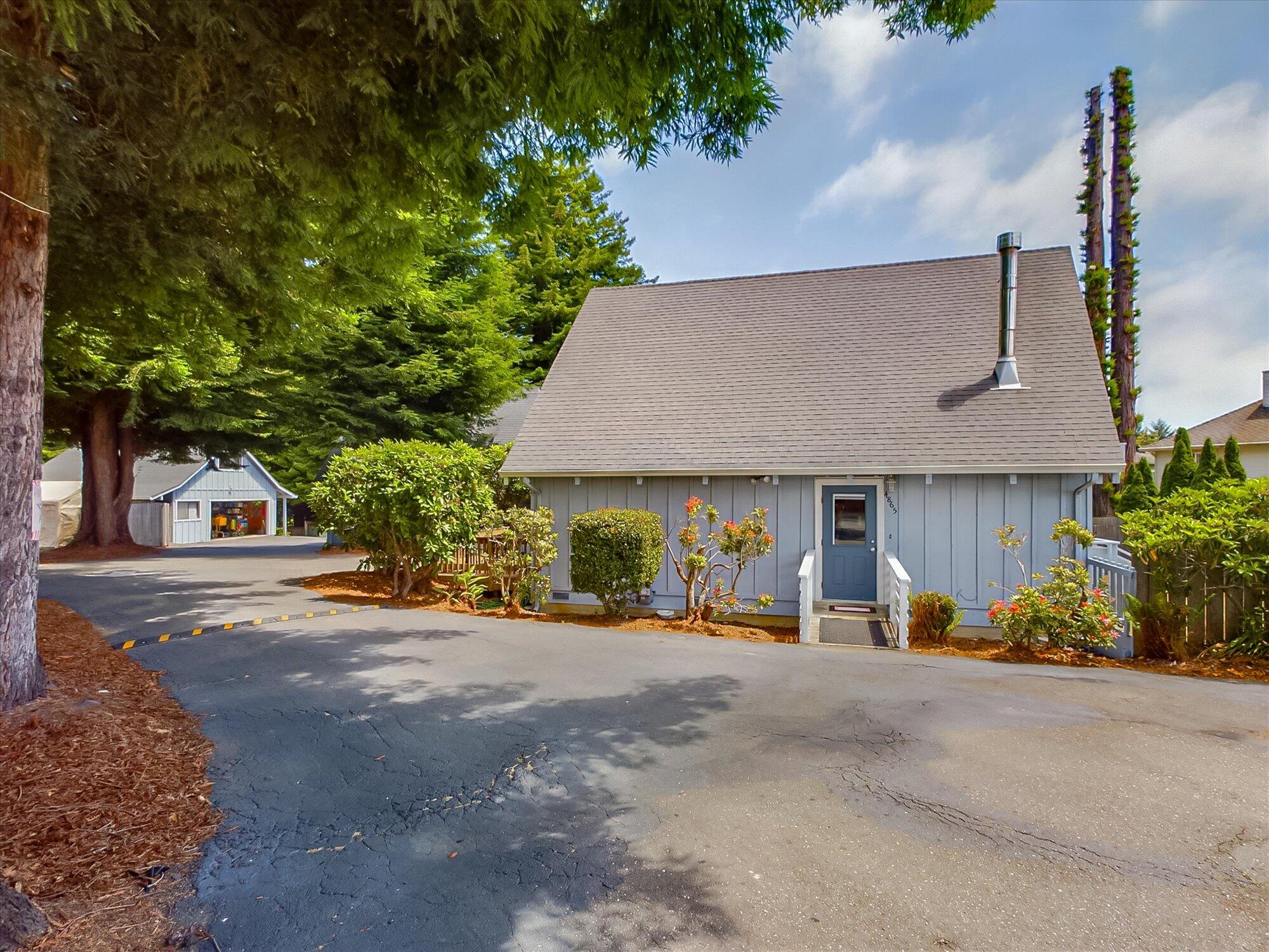 4865 Hidden Meadows Lane