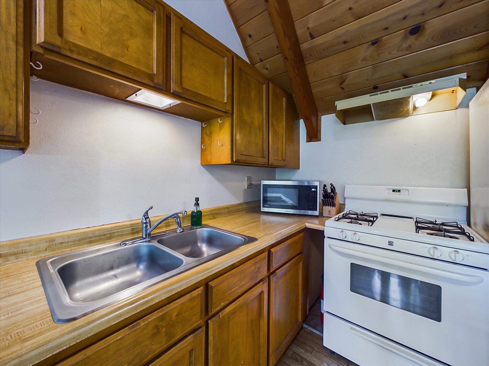 4865 Hidden Meadows Lane