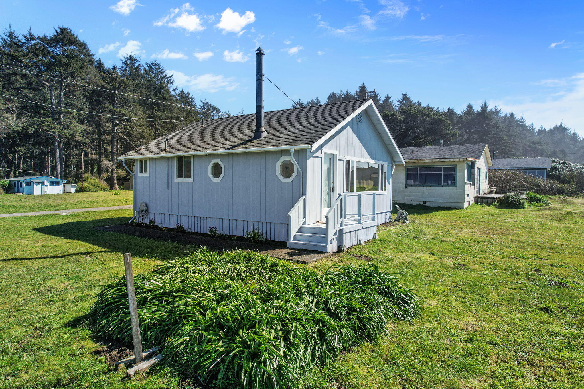 644 Shore Lane