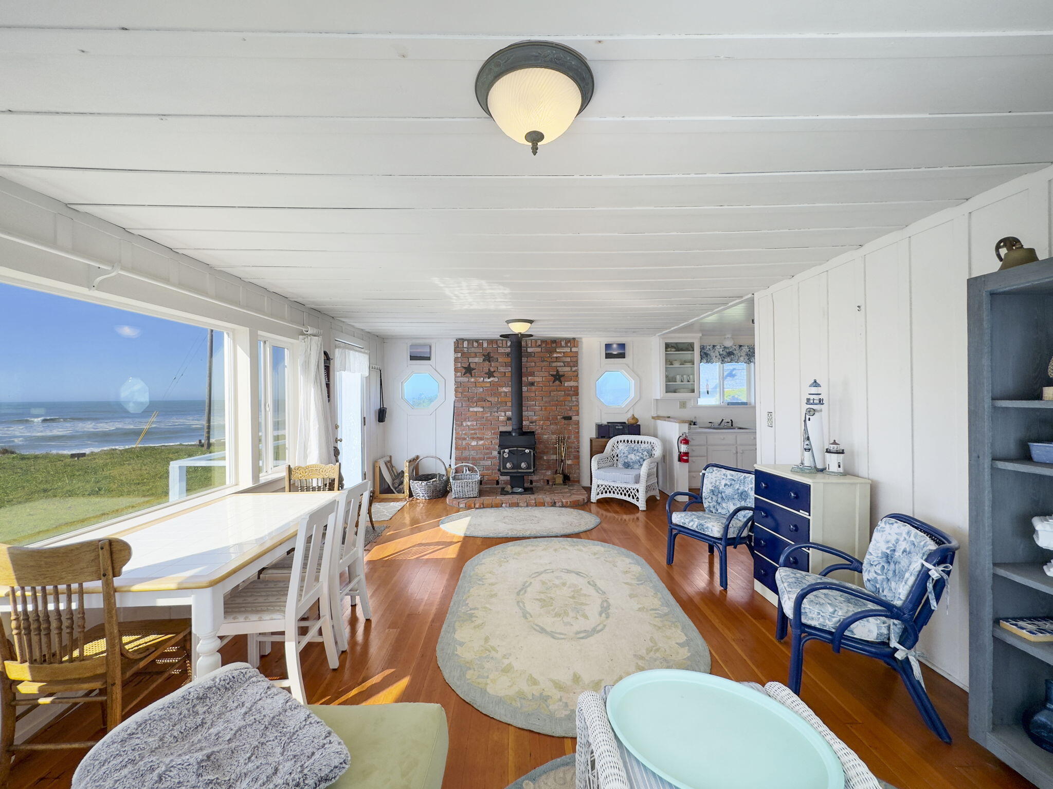 644 Shore Lane
