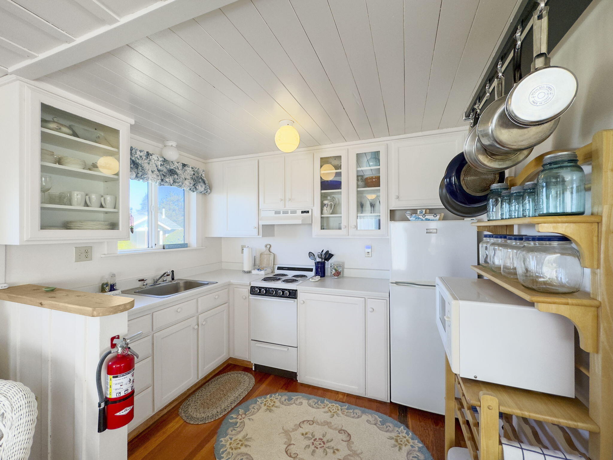 644 Shore Lane
