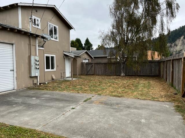 385 Davis Street