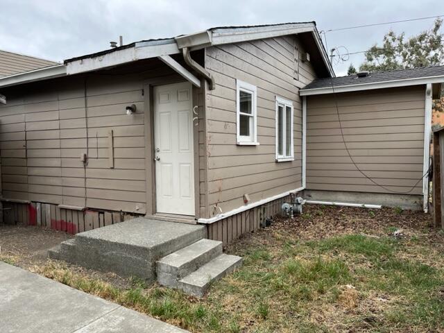 385 Davis Street