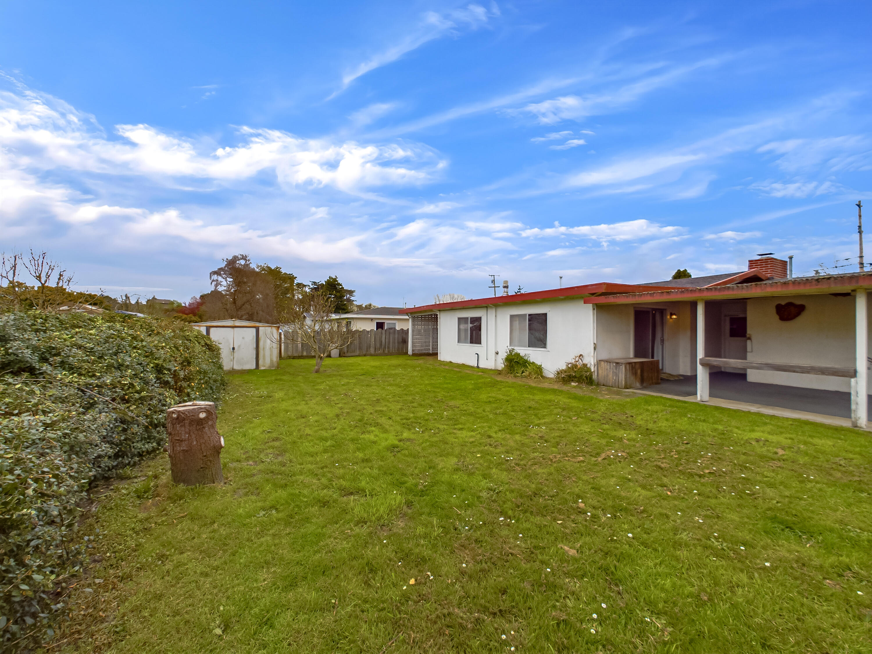 2560 Davis Way