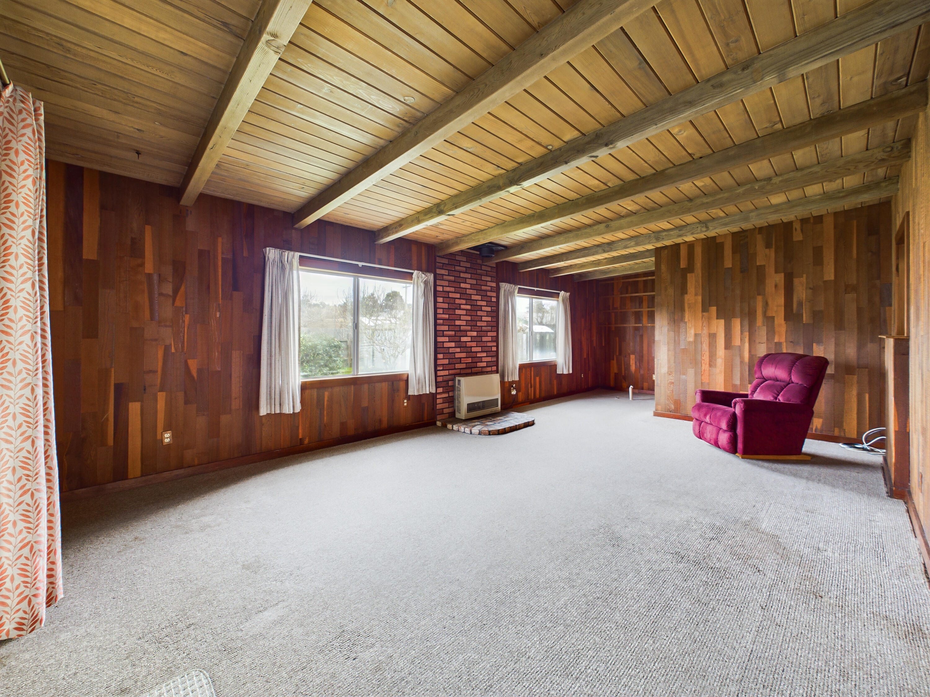 2560 Davis Way