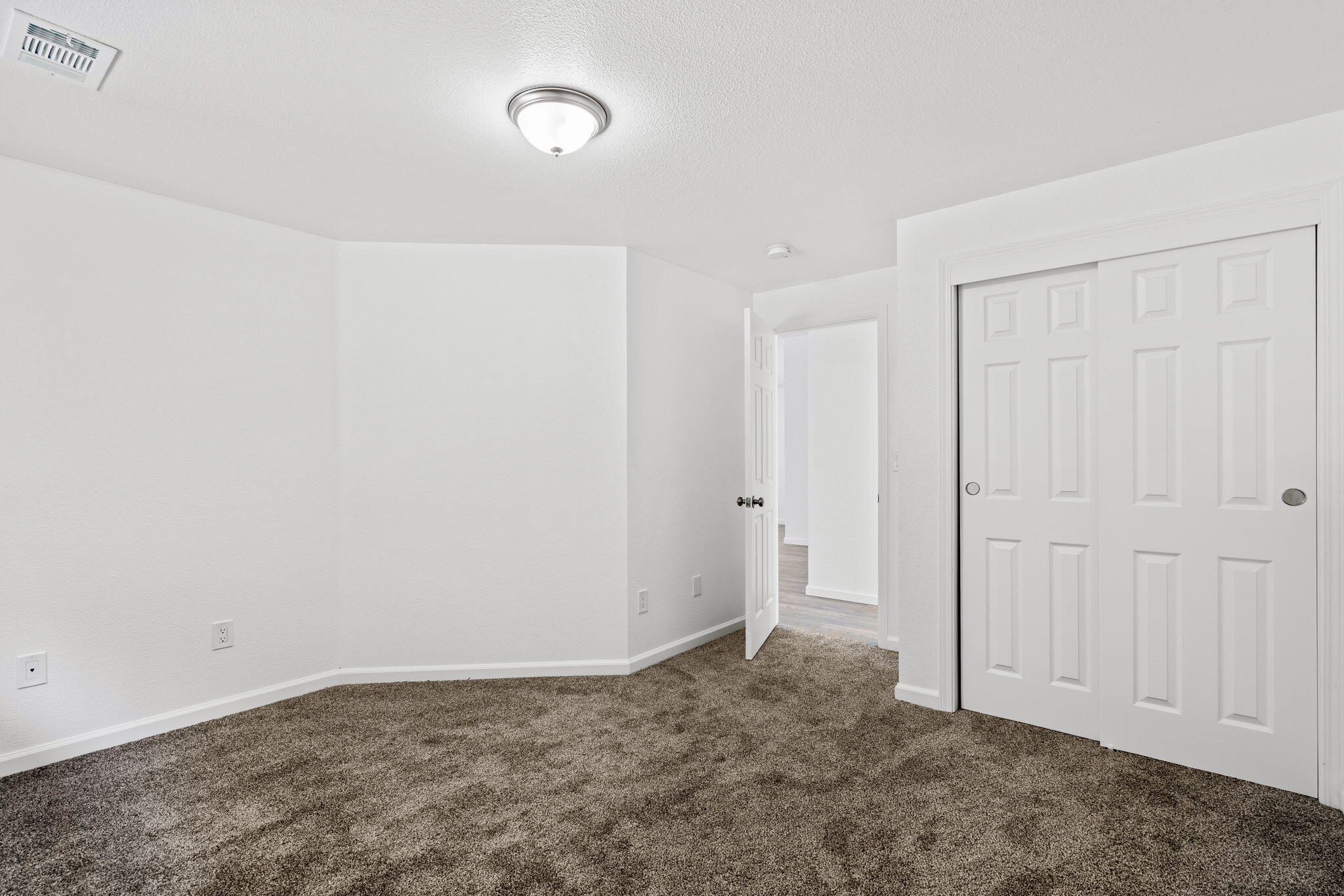 3980 Hillside Court