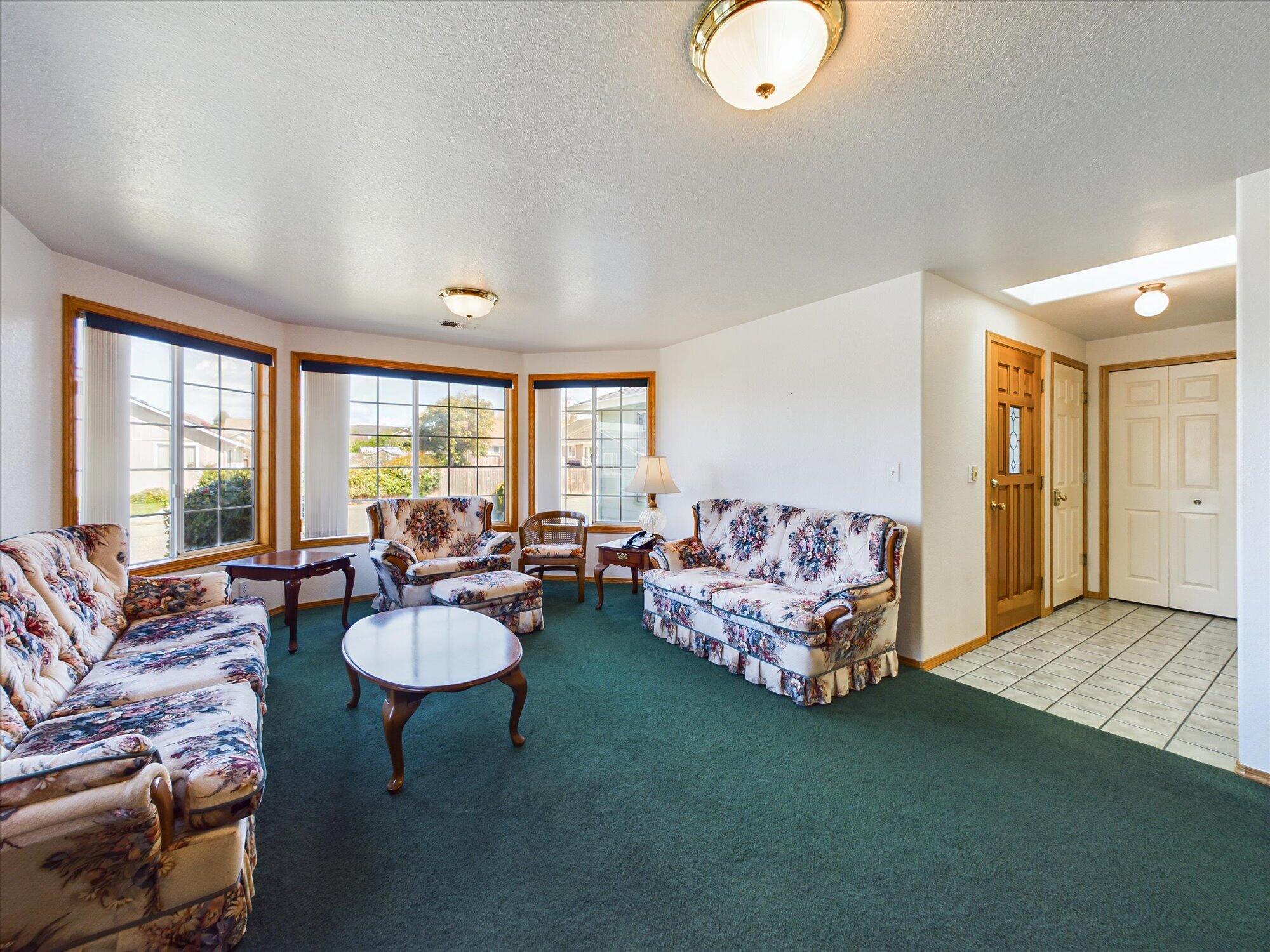 1900 Heartwood Drive, McKinleyville