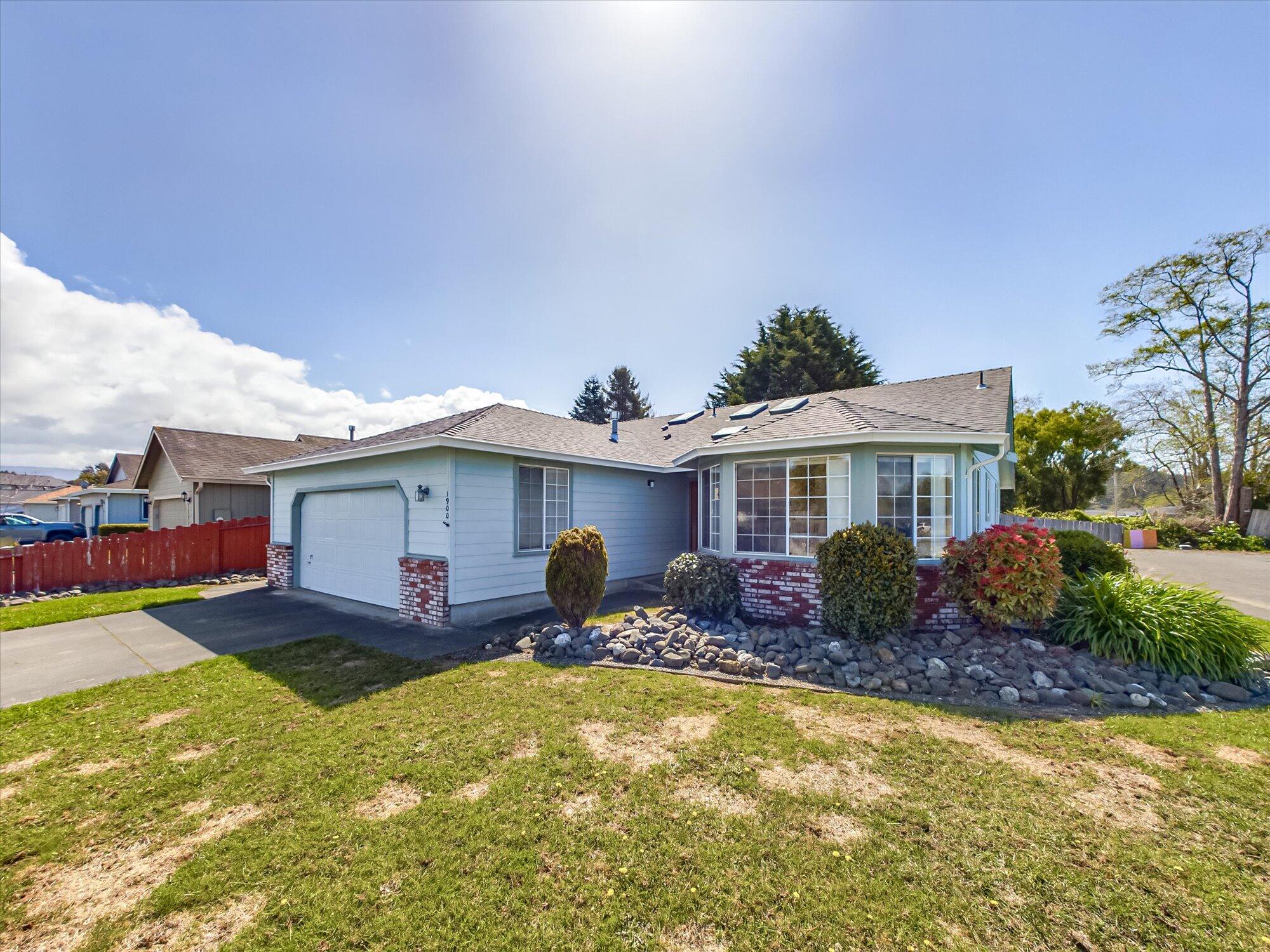 1900 Heartwood Drive, McKinleyville