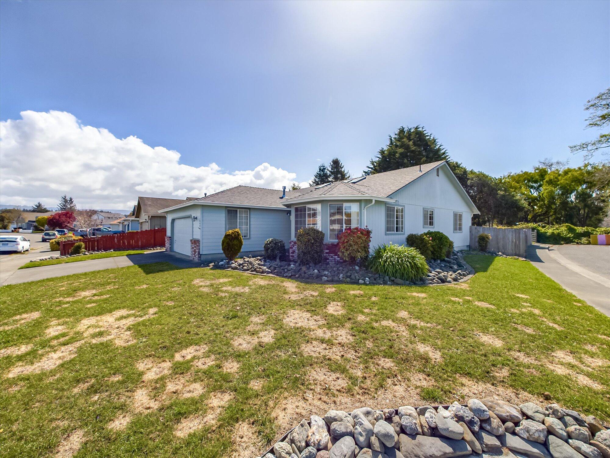 1900 Heartwood Drive, McKinleyville
