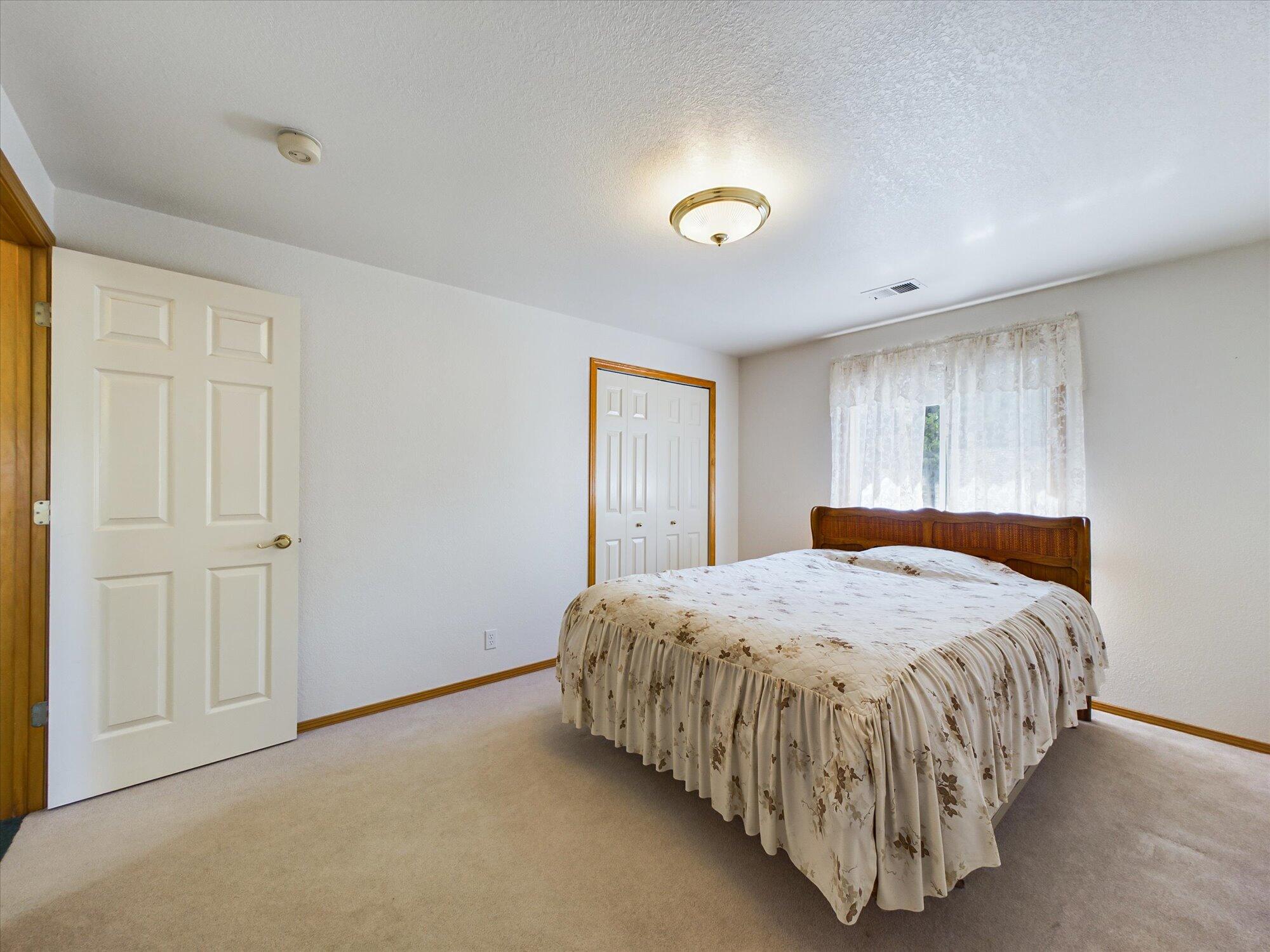 1900 Heartwood Drive, McKinleyville