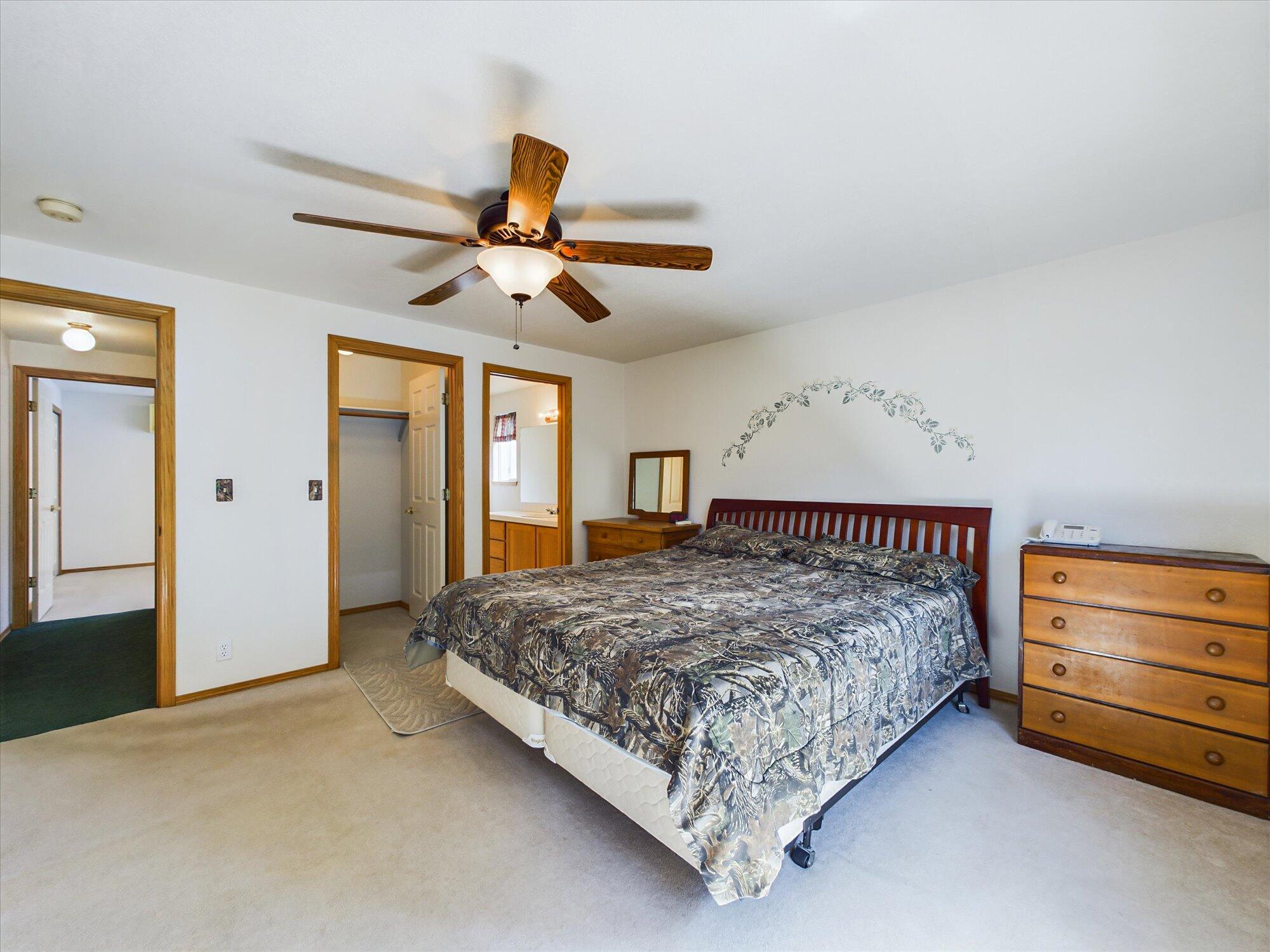 1900 Heartwood Drive, McKinleyville