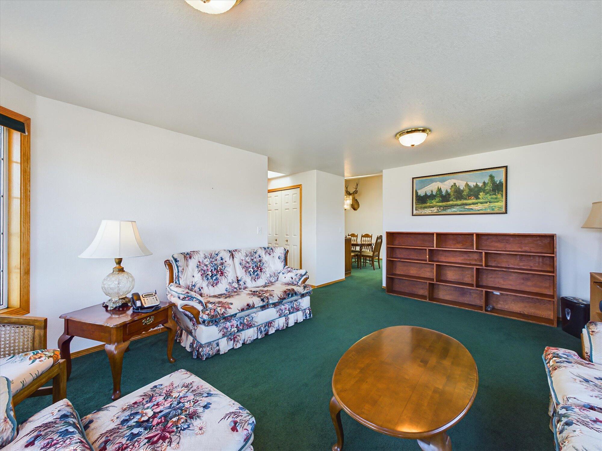 1900 Heartwood Drive, McKinleyville