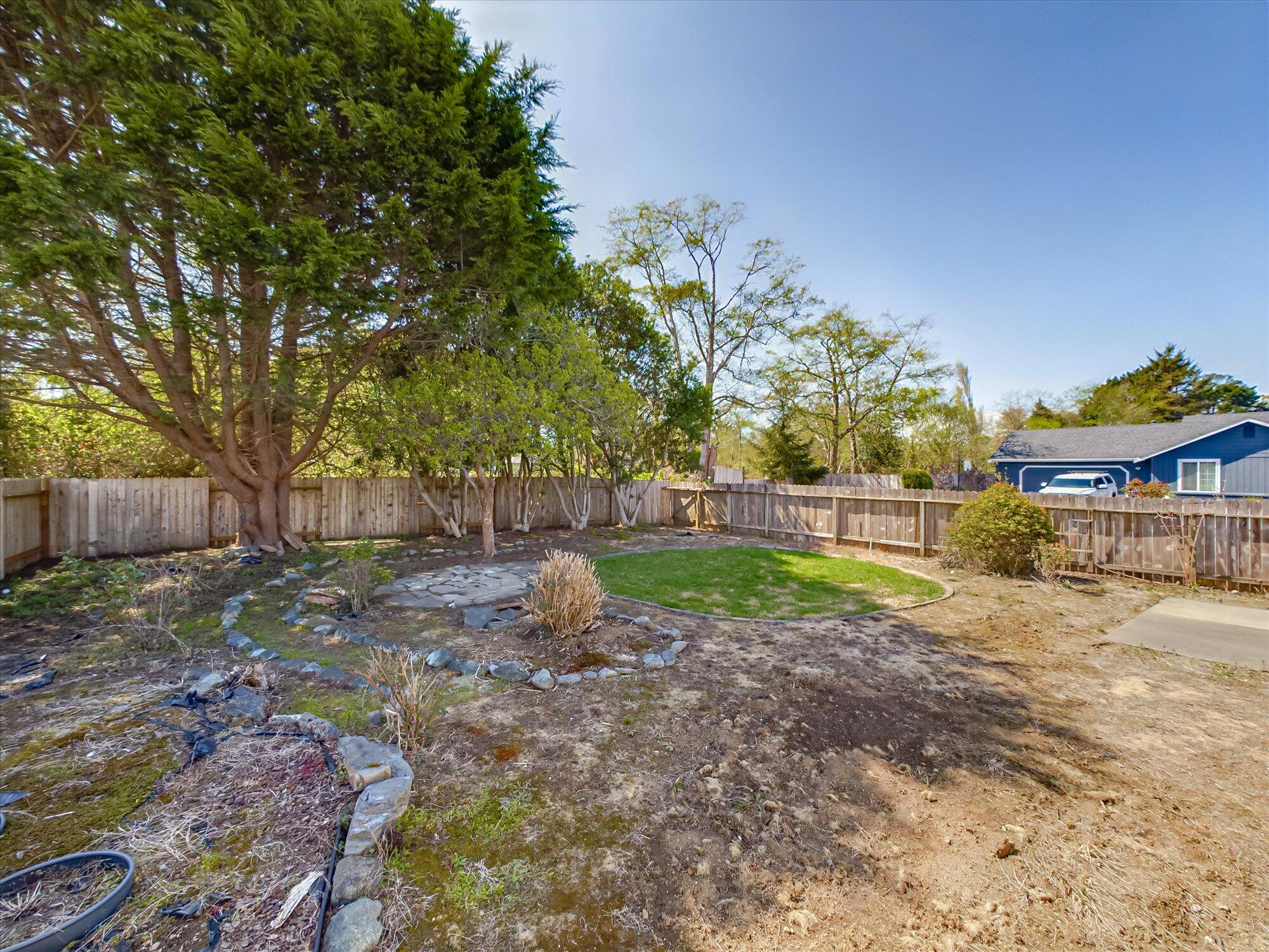 1900 Heartwood Drive, McKinleyville