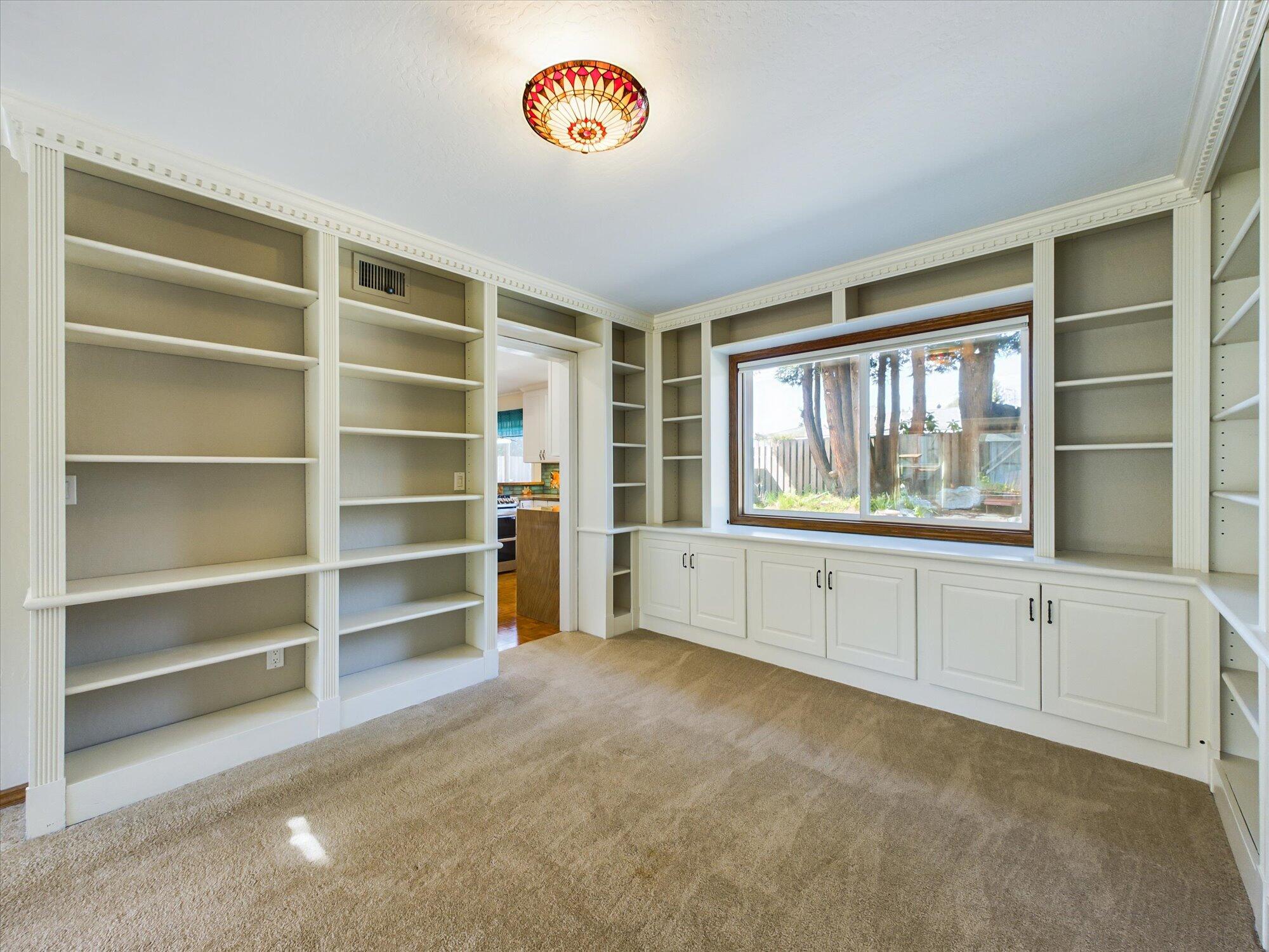 4971 Lundblade Drive