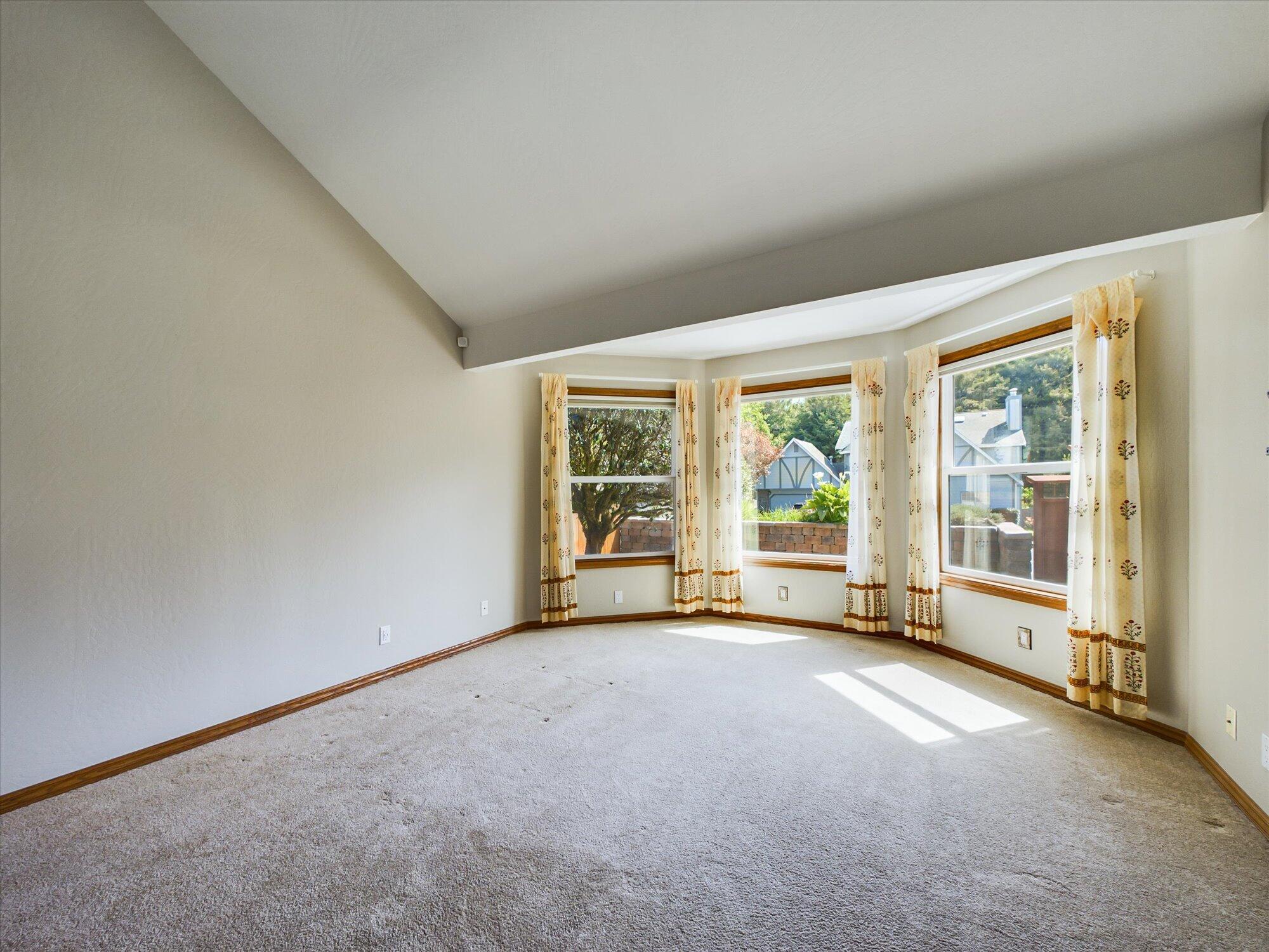 4971 Lundblade Drive