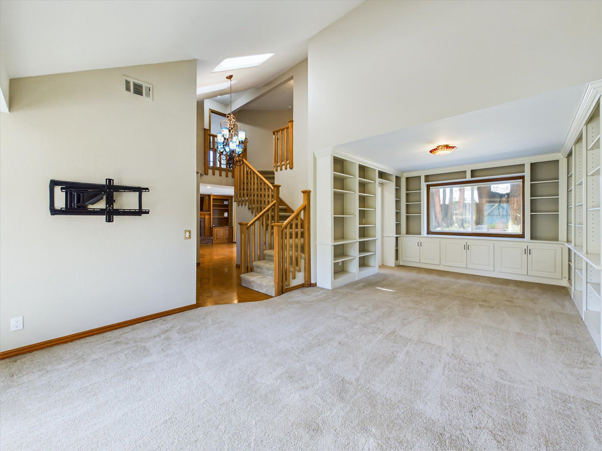 4971 Lundblade Drive