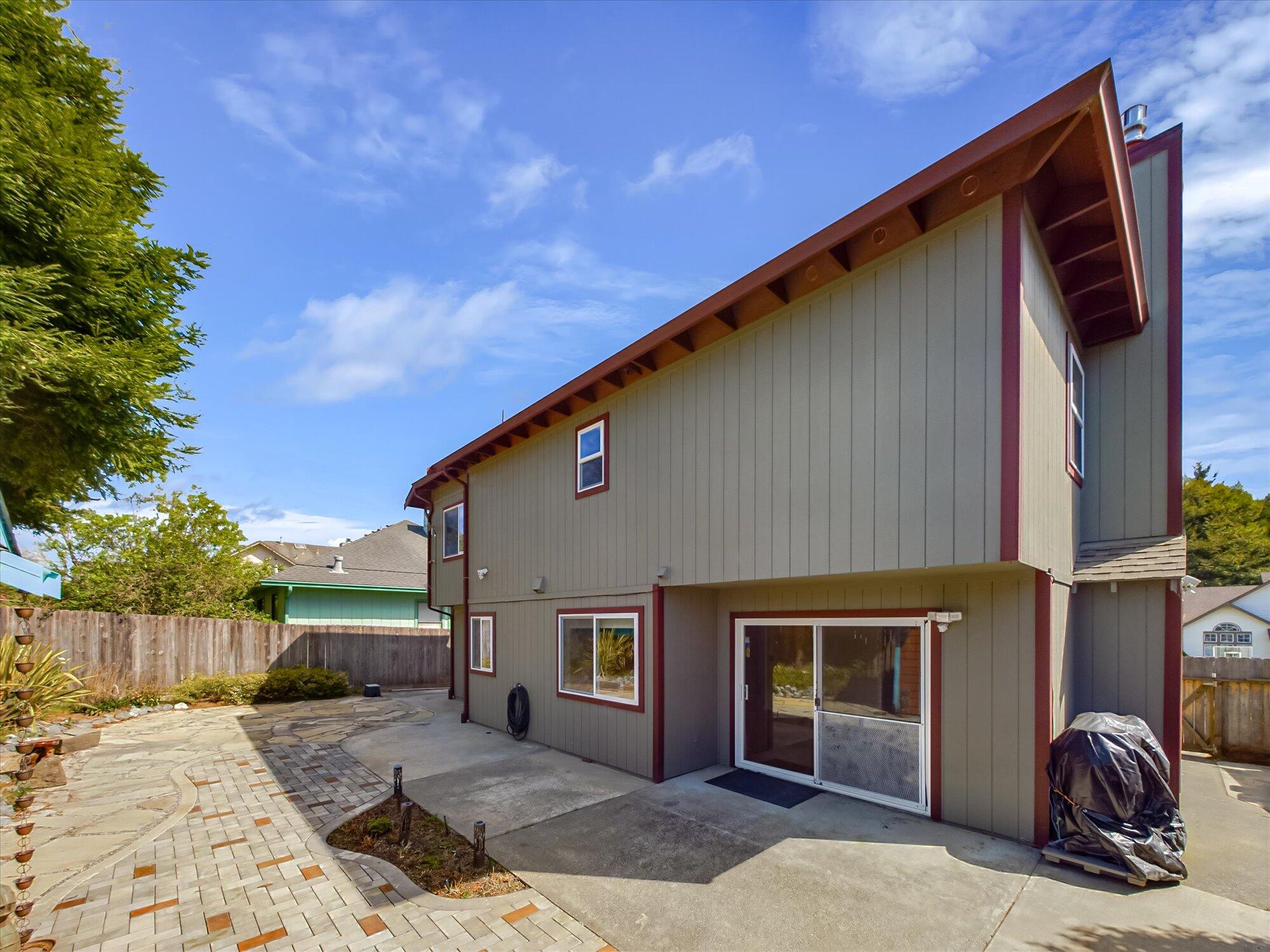 4971 Lundblade Drive