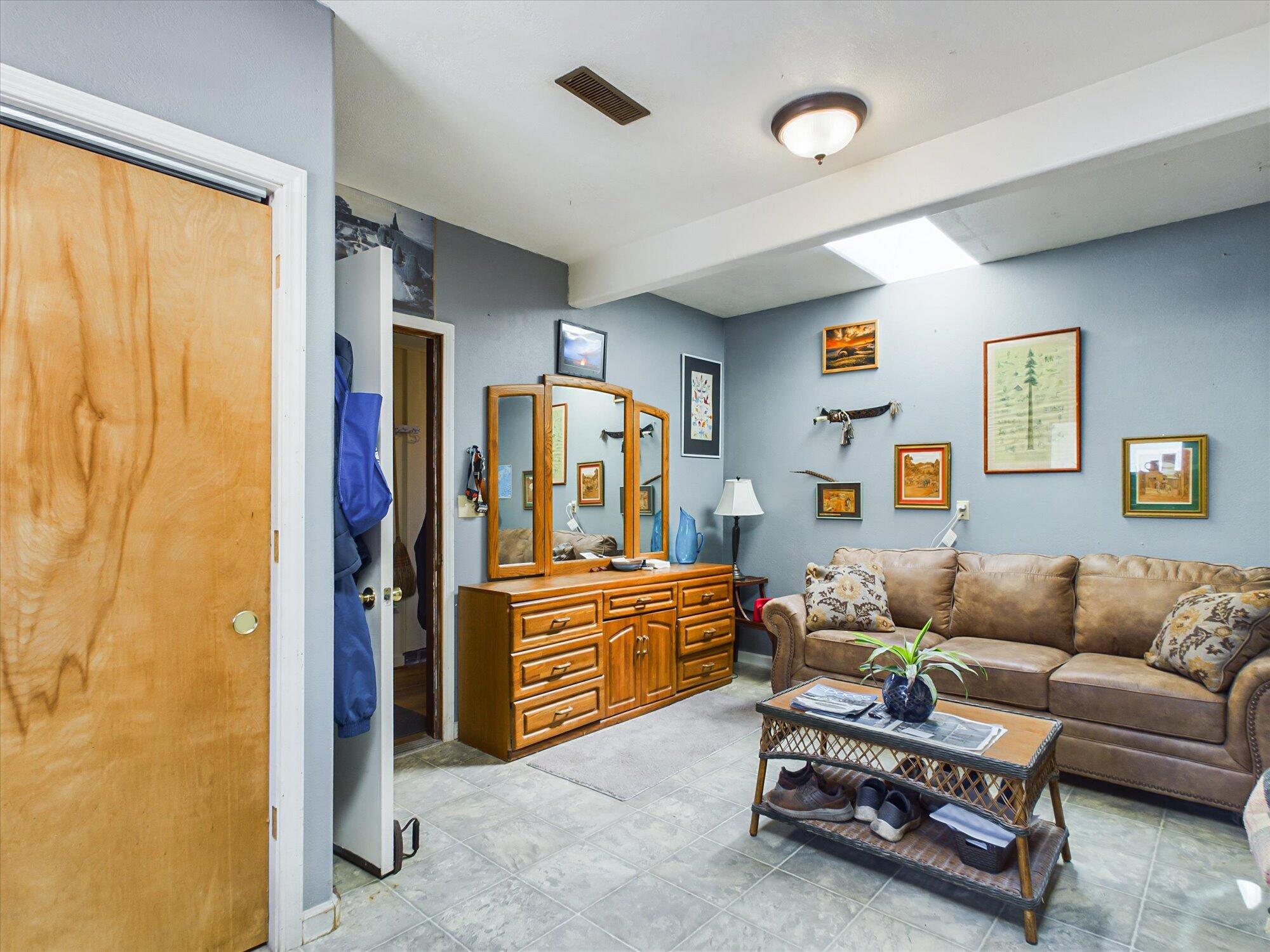 366 Garland Avenue