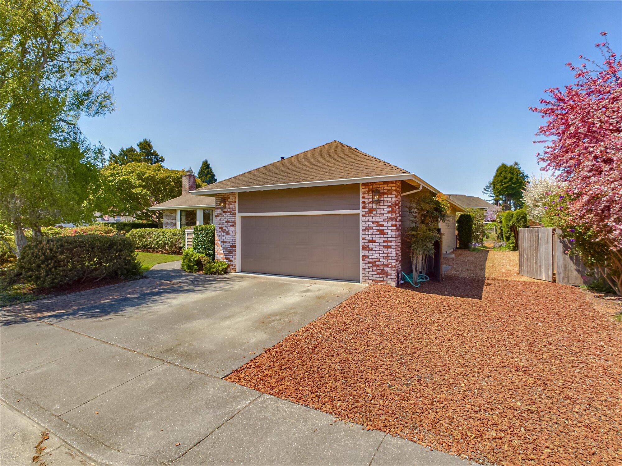 5798 Matsen Way