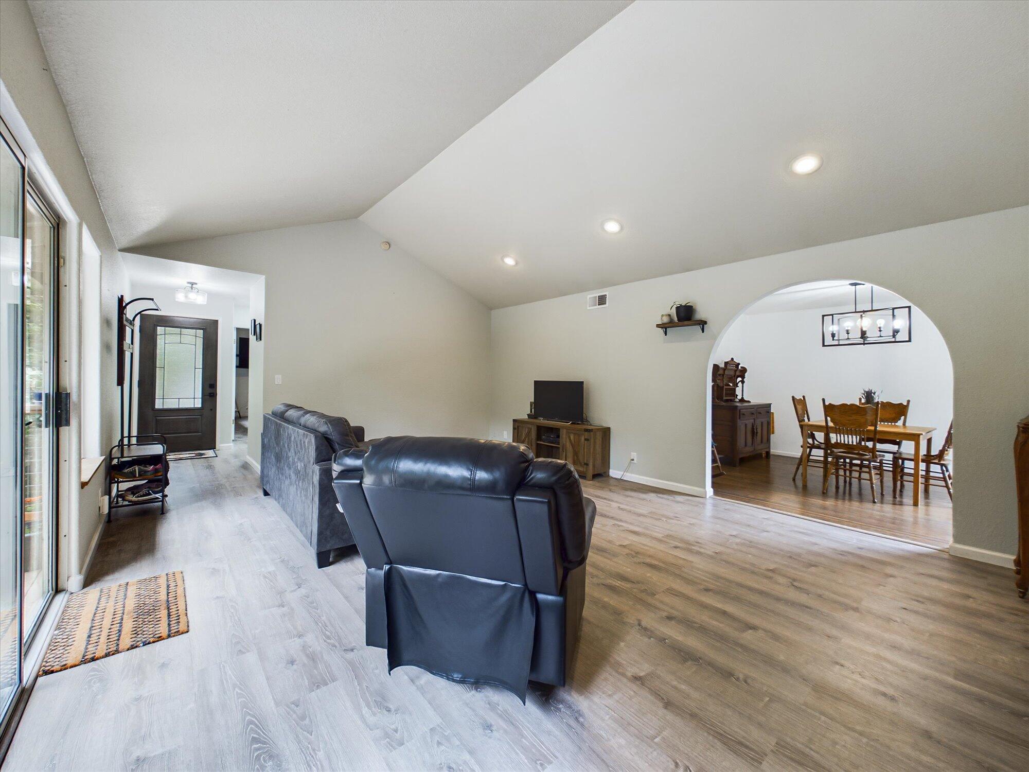 2609 Skyline Drive