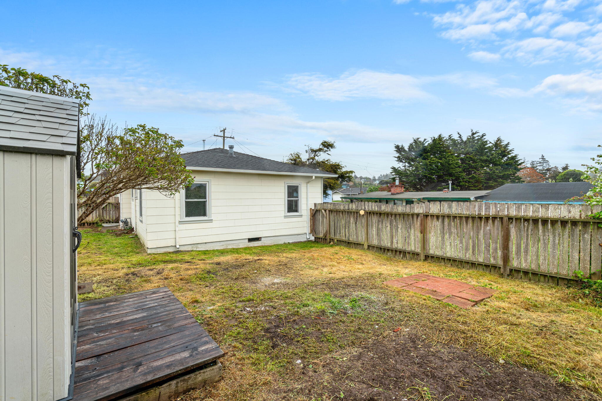 3558 High Street