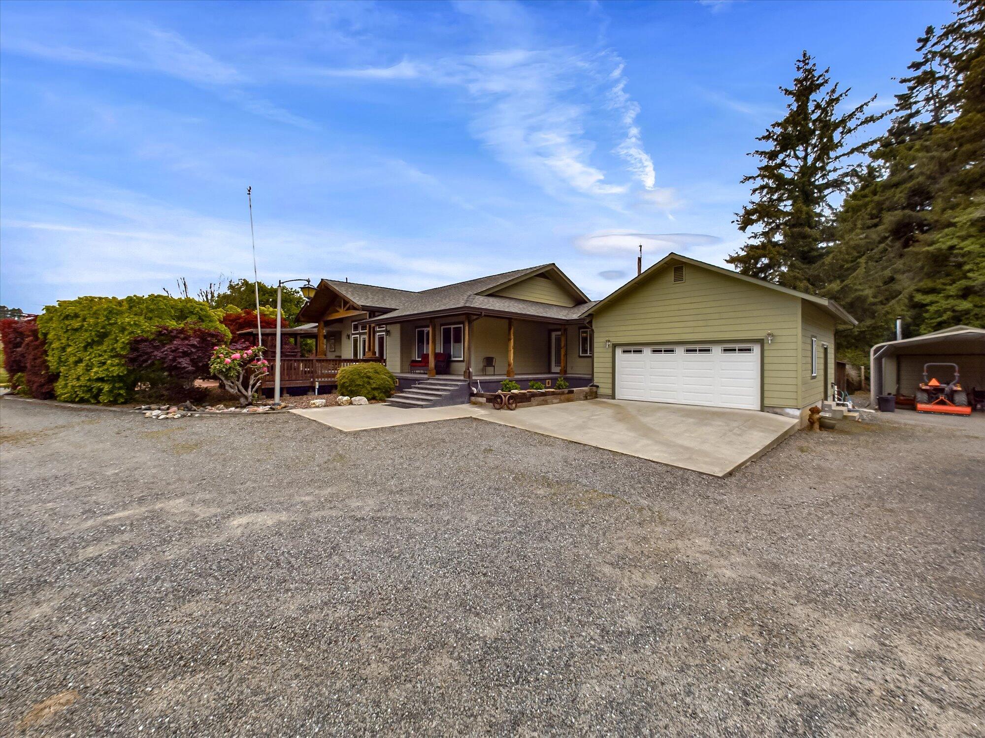 3925 Campton Road