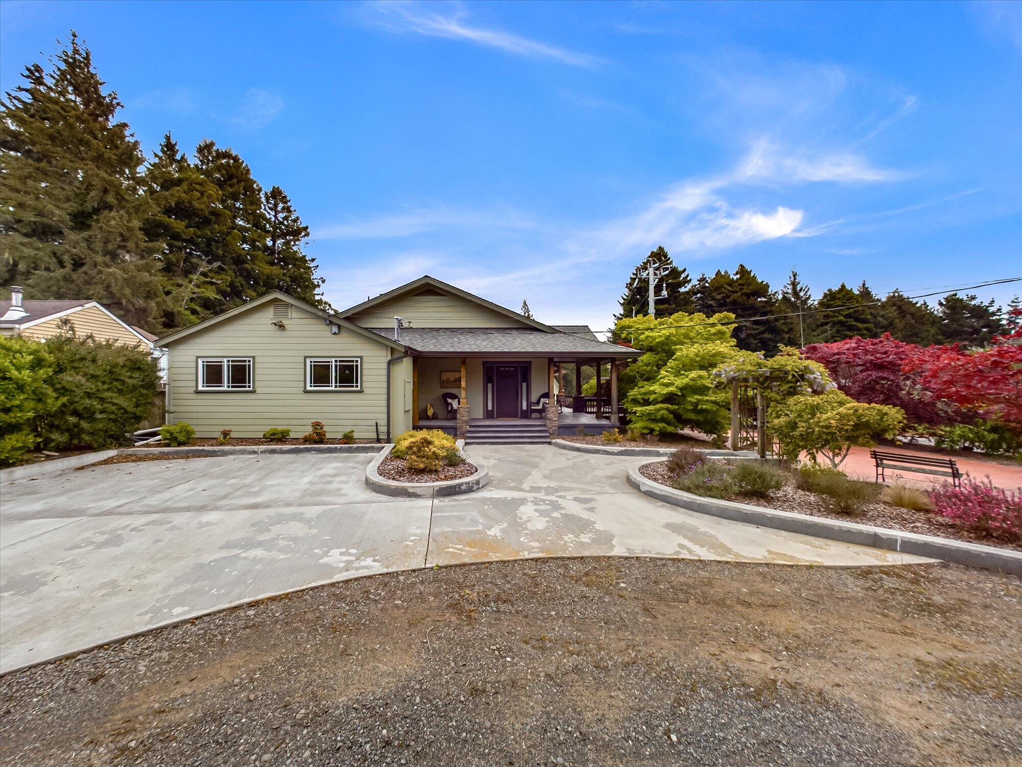 3925 Campton Road