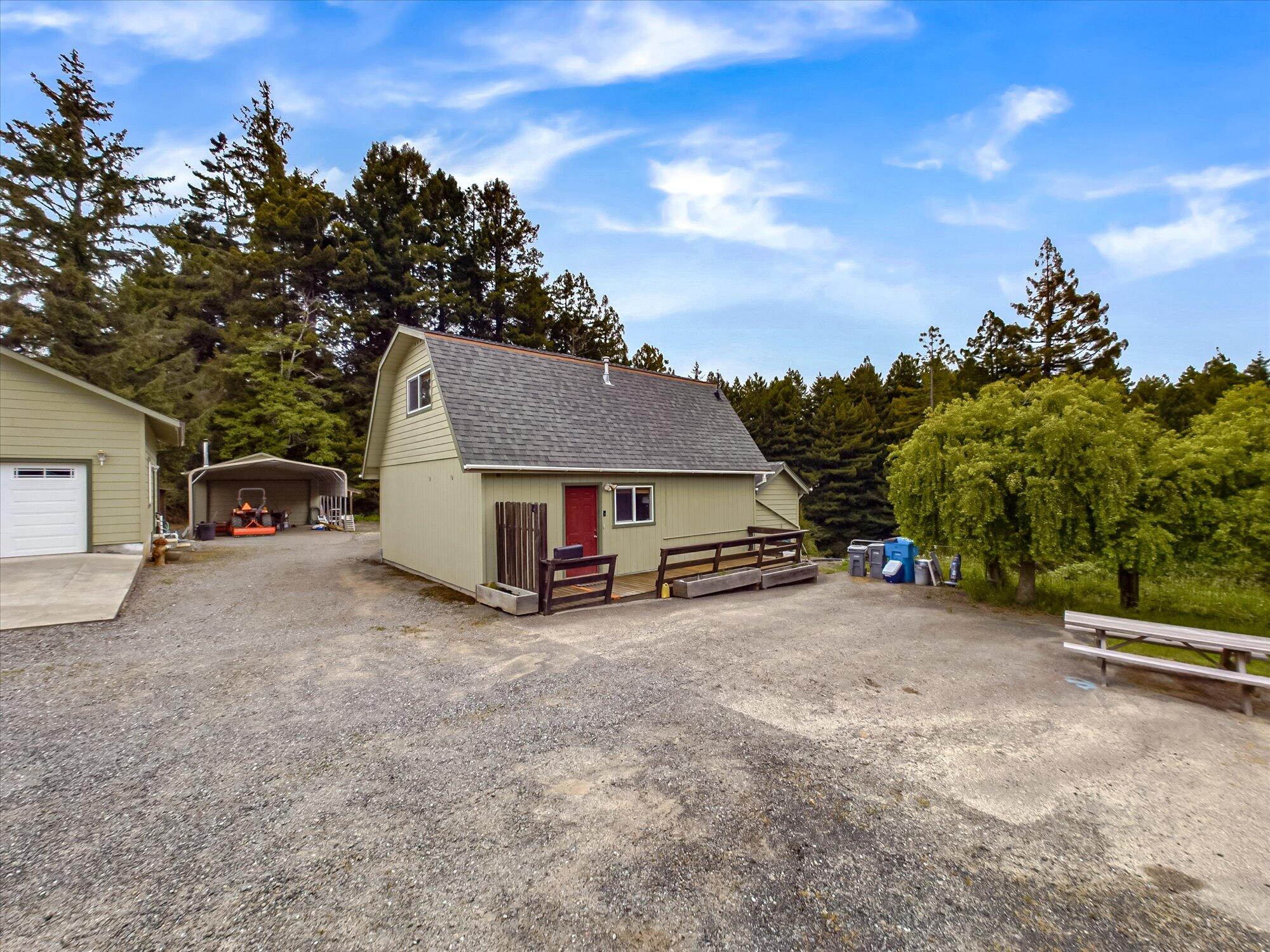 3925 Campton Road