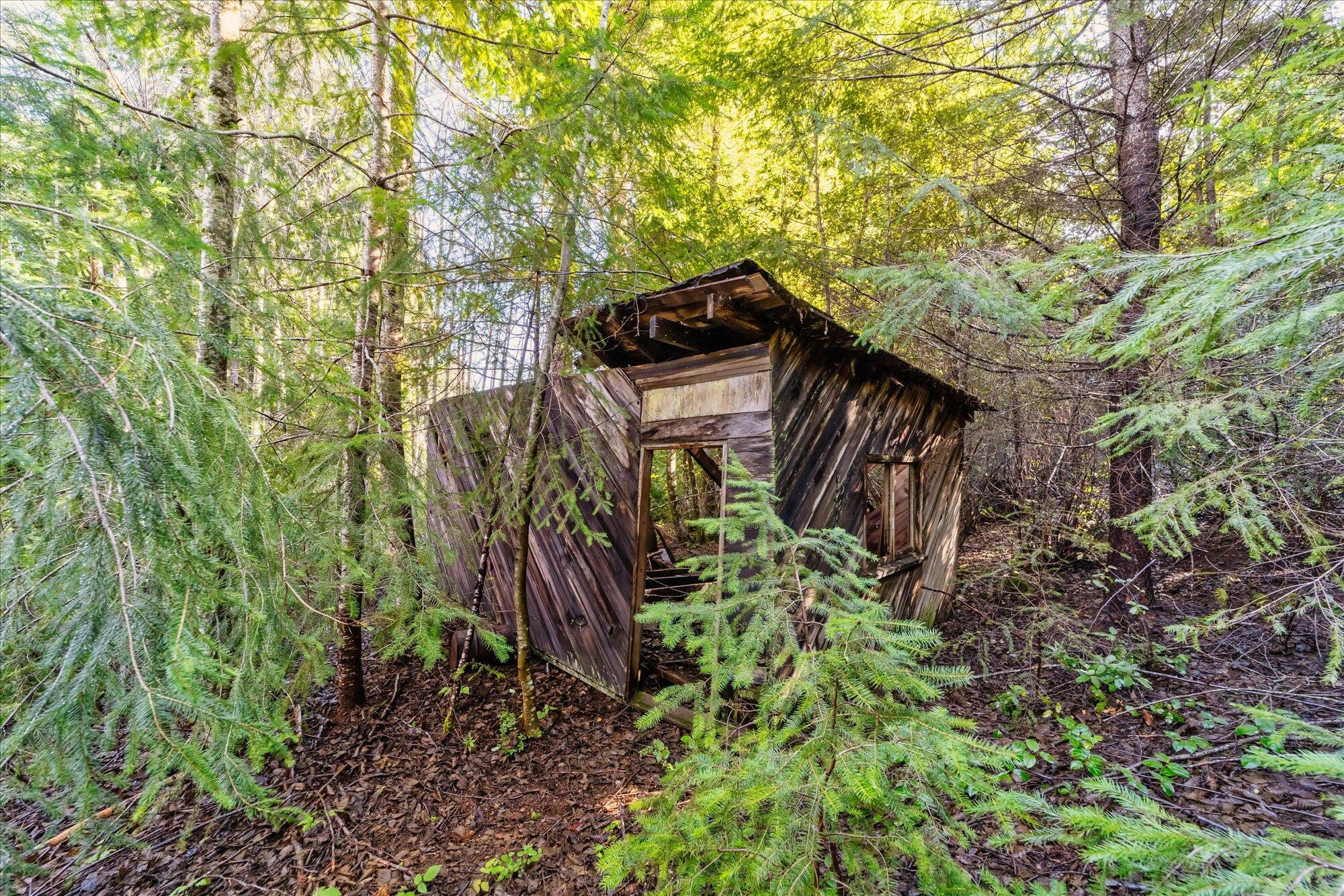 19000 Hwy 299